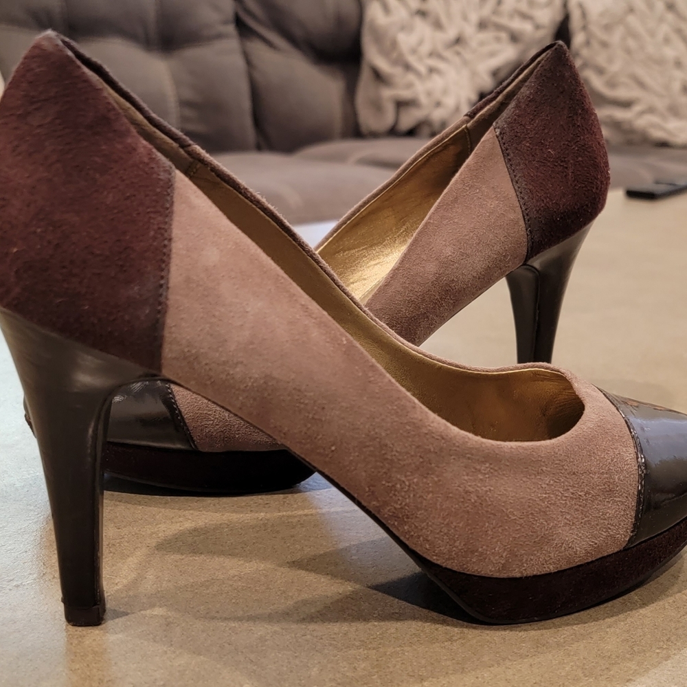 Women's shoes